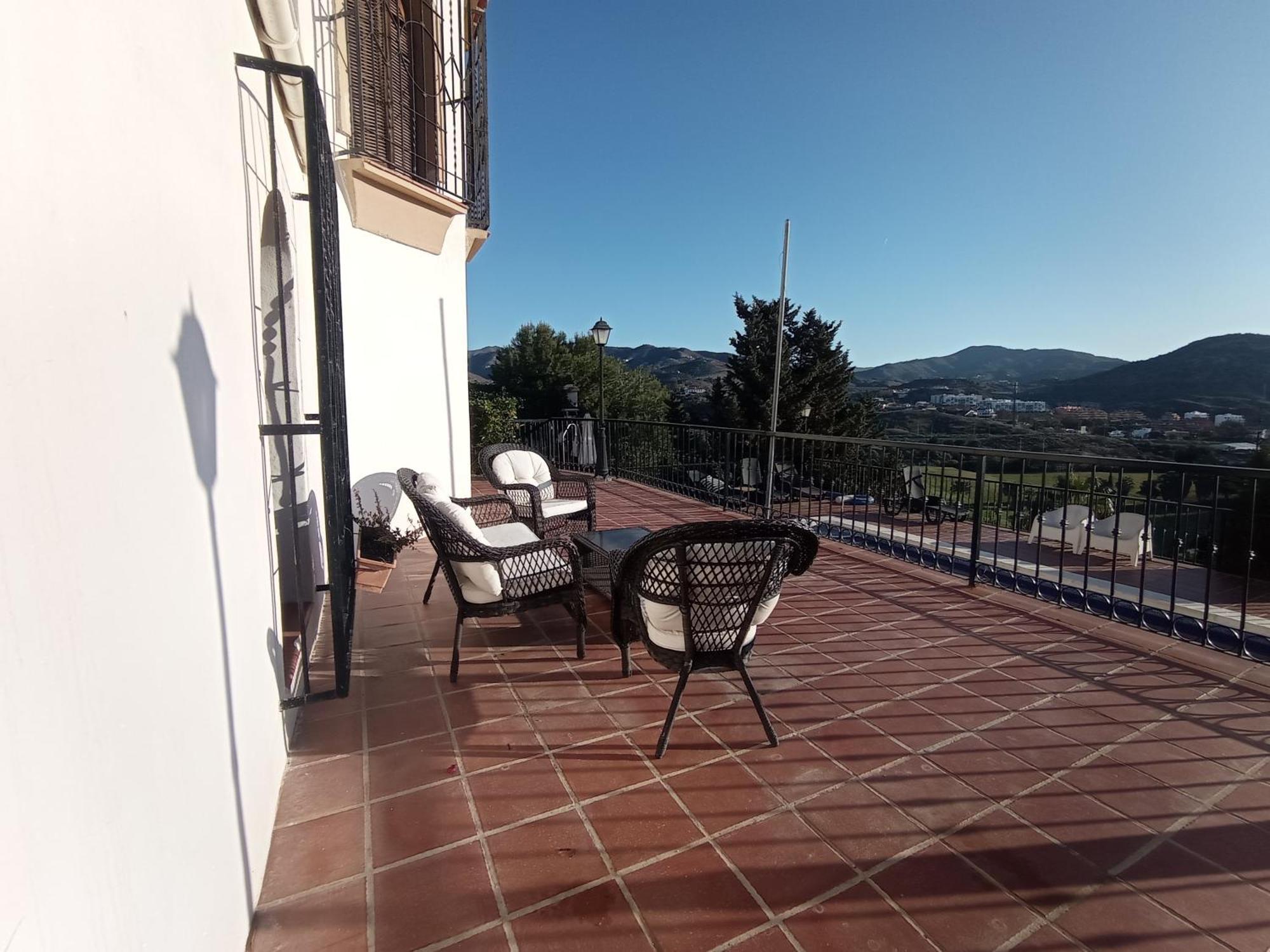 Apartamento En Villa Con Piscina Málaga Eksteriør billede