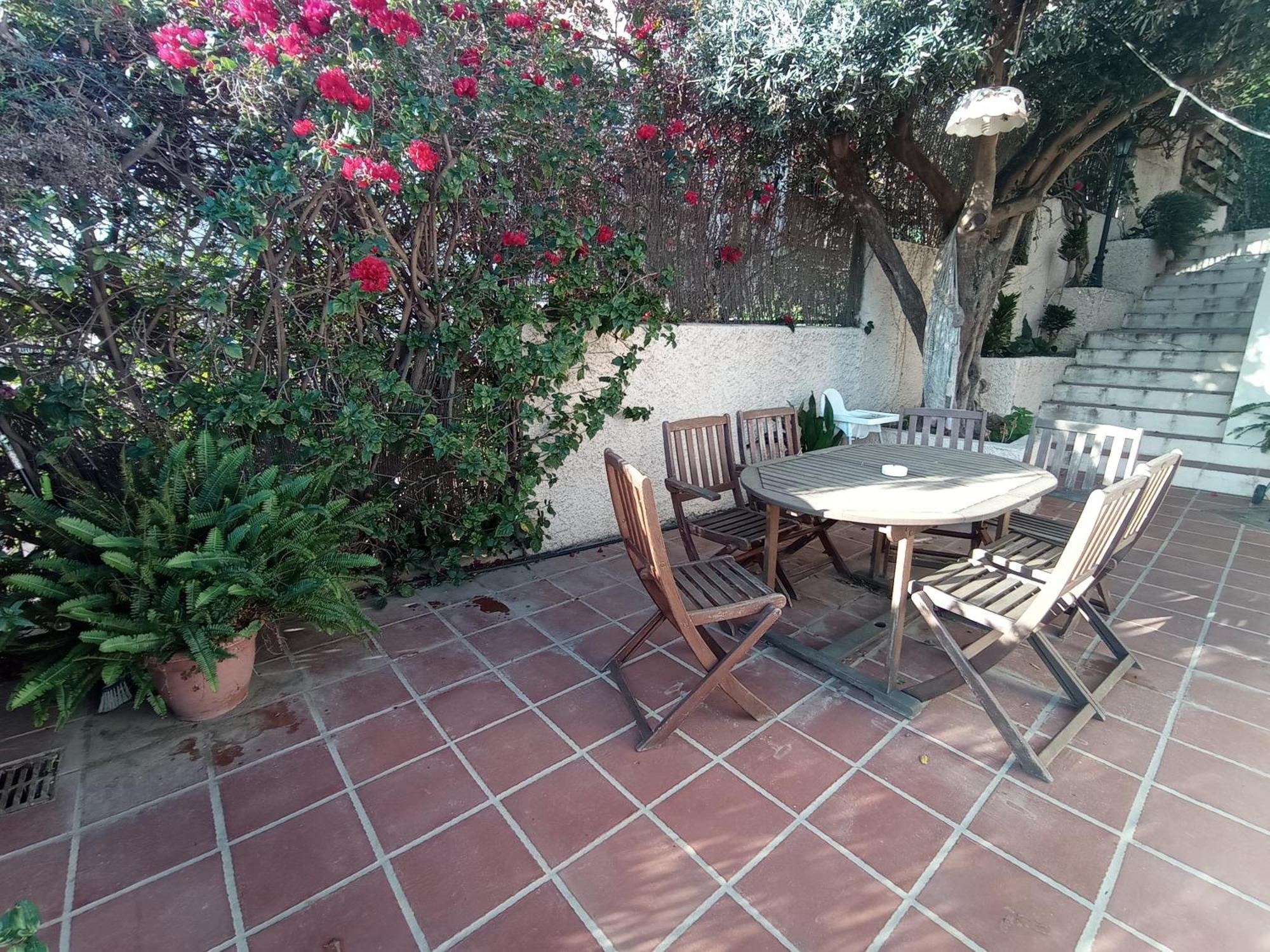 Apartamento En Villa Con Piscina Málaga Eksteriør billede