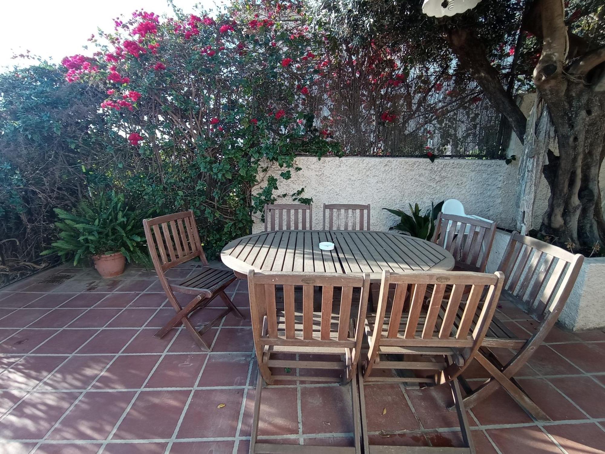 Apartamento En Villa Con Piscina Málaga Eksteriør billede